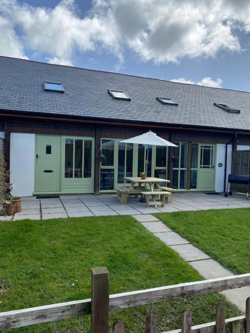 Villa Woodland View At Hewish Mill Bittadon Exterior foto