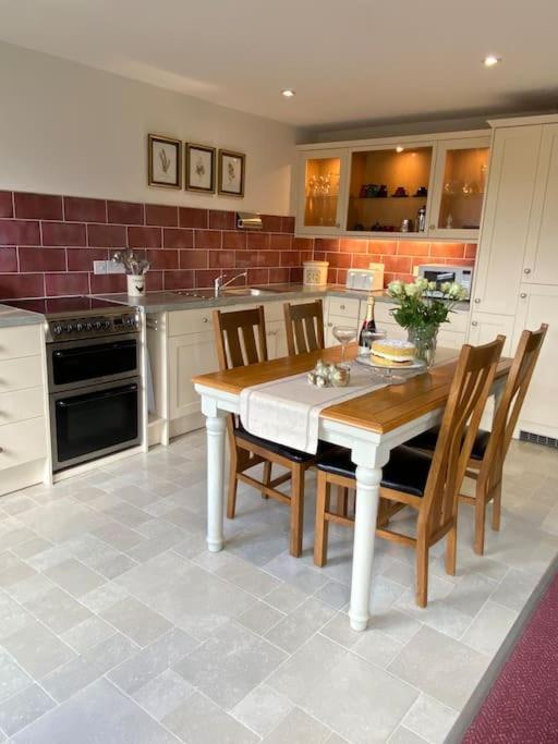 Villa Woodland View At Hewish Mill Bittadon Exterior foto